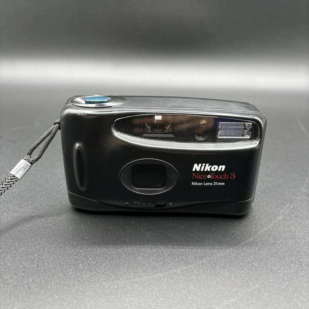 Vintage Nikon Nice Touch 3 35mm Film Camera Point & Shoot 31 MM READ